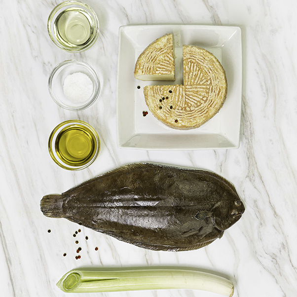 Product - Sogliola con Ca’ Briolu accompagnati da porri stufati e fritti     